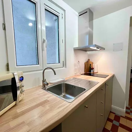 Atelier Thermal, 2 Chambres, Lits Queen Size, Calme, By Tidhome