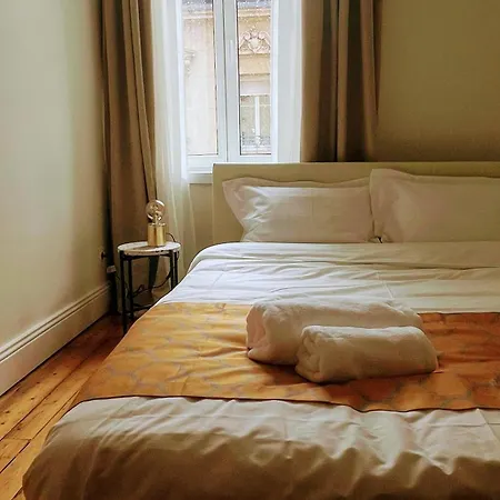 Atelier Thermal, 2 Chambres, Lits Queen Size, Calme, By Tidhome *