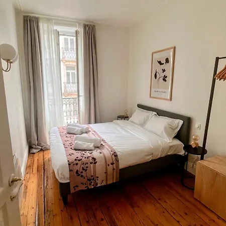 Apartamento Atelier Thermal, 2 Chambres, Lits Queen Size, Calme, By Tidhome Stays Nancy